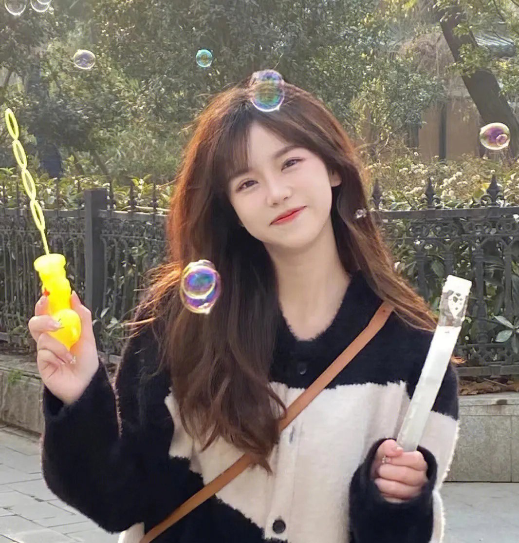 诺瓦利斯的蓝玫瑰